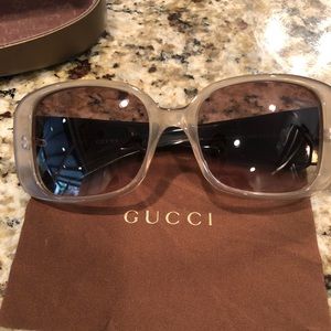Gucci women’s sunglasses